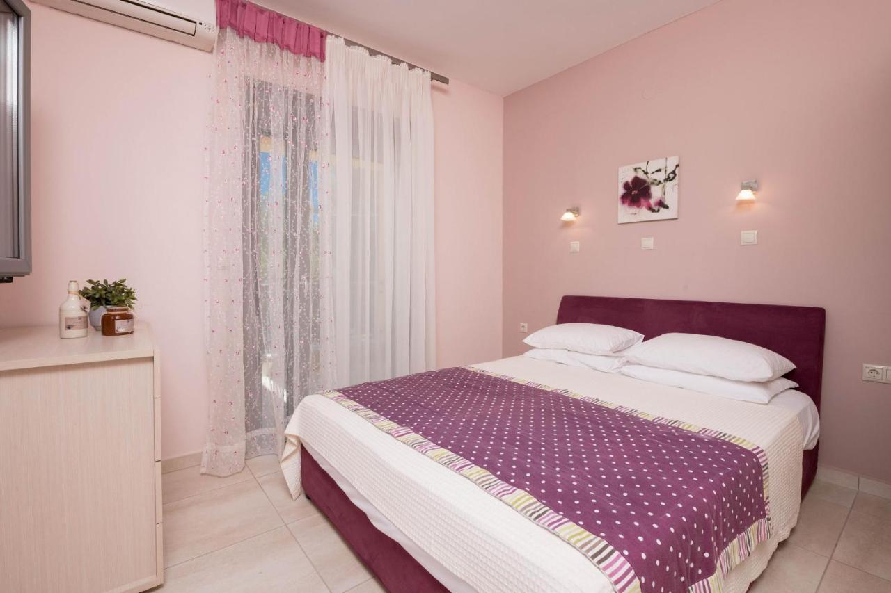 Louloudis Pool Villa Skala Rachoni  Esterno foto