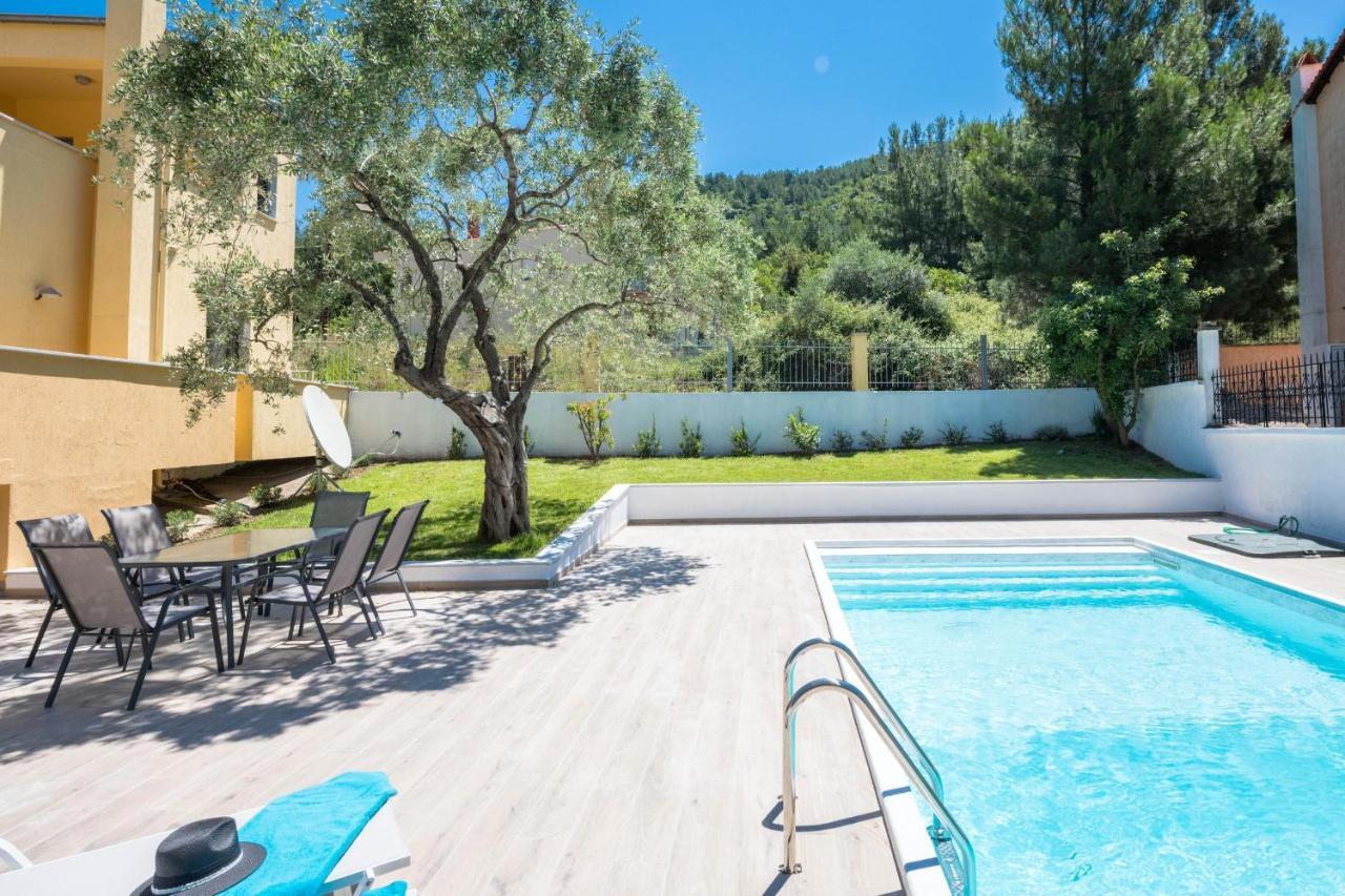 Louloudis Pool Villa Skala Rachoni  Esterno foto